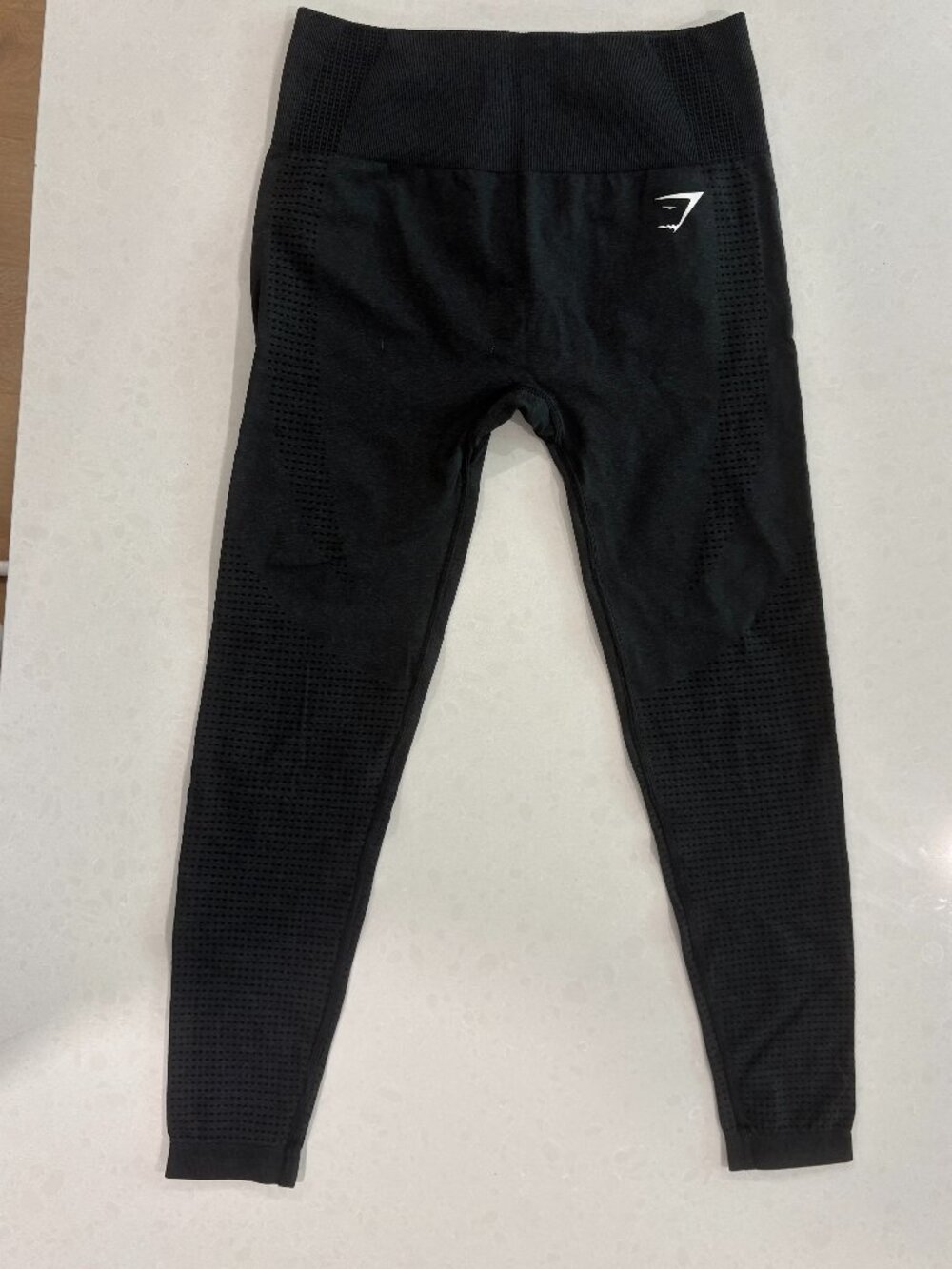✨ Gymshark Seamless Leggings – Black – Size Medium (Fits Small) ✨